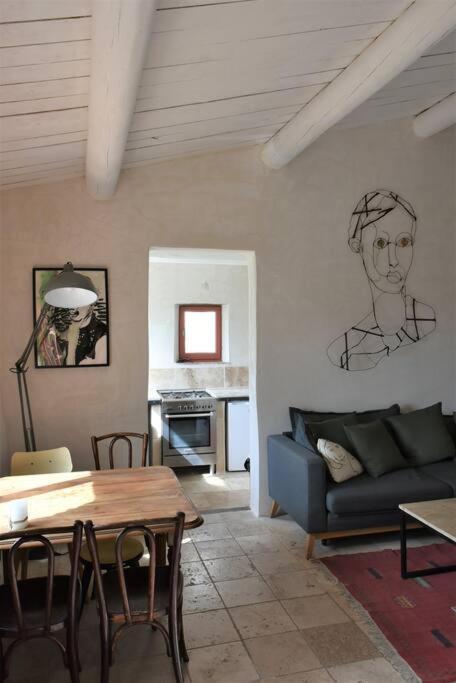 La Petite Maison Des Artistes Сегюре Екстер'єр фото
